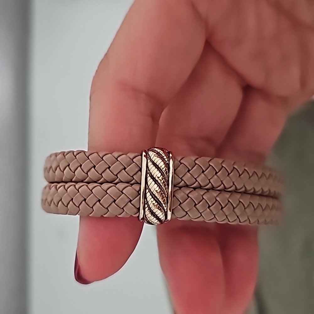 Judith Ripla Bracelet - Picture 2 of 3